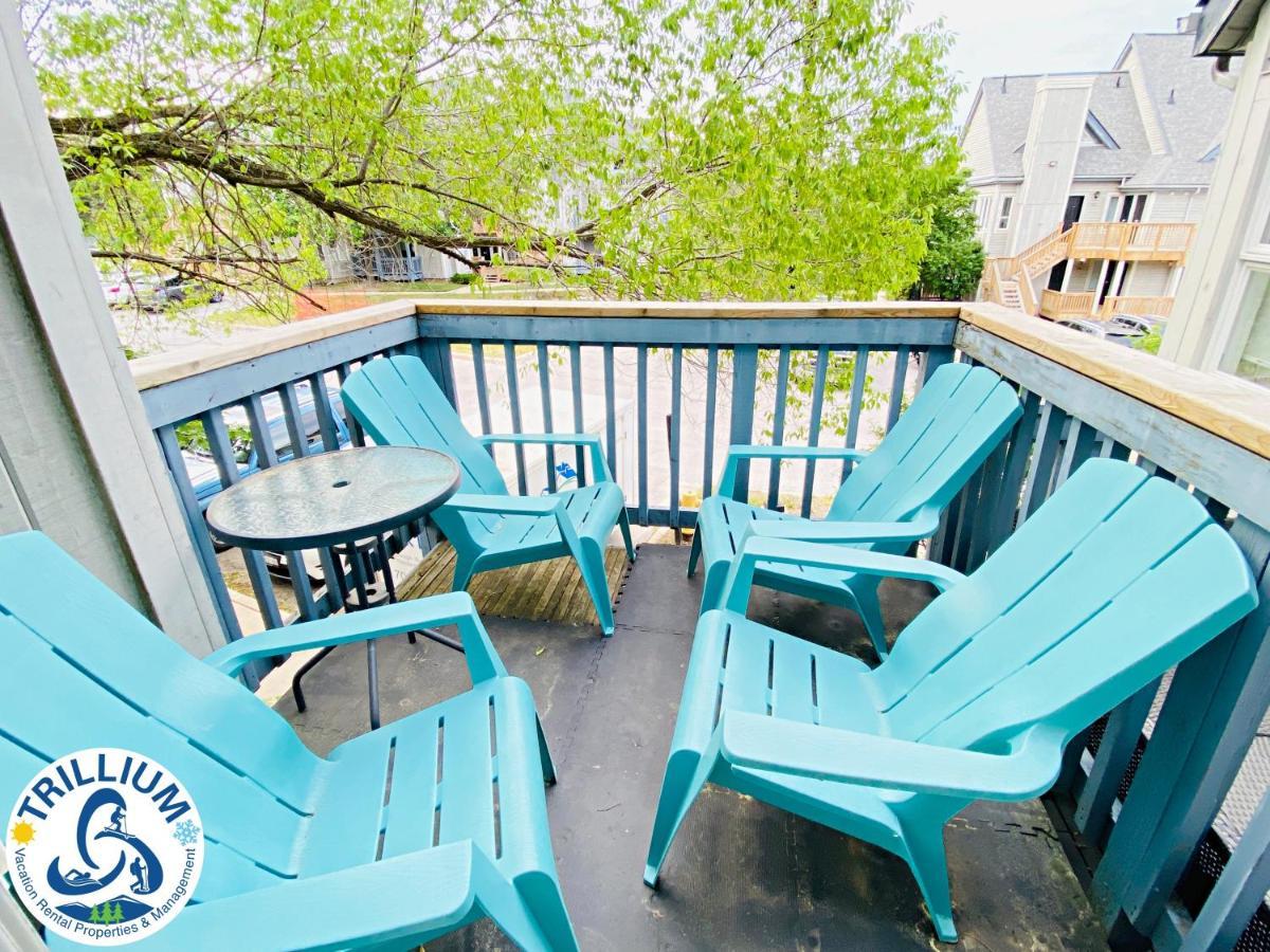 Cozy Studio Loft With 2 Baths Next To Slopes Blue Mountains Exterior photo
